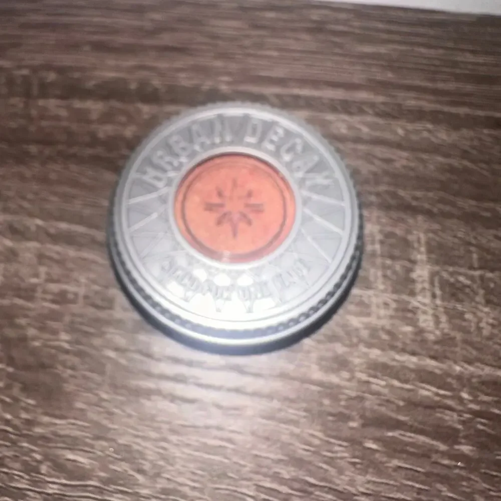 Urban Decay Eyeshadow X eye‎ shadow token